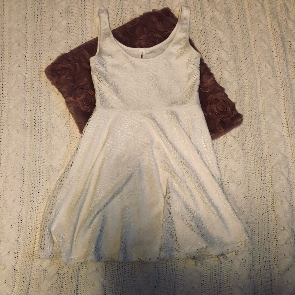 Aeropostale small white sleeveless mini dress - Picture 4 of 8
